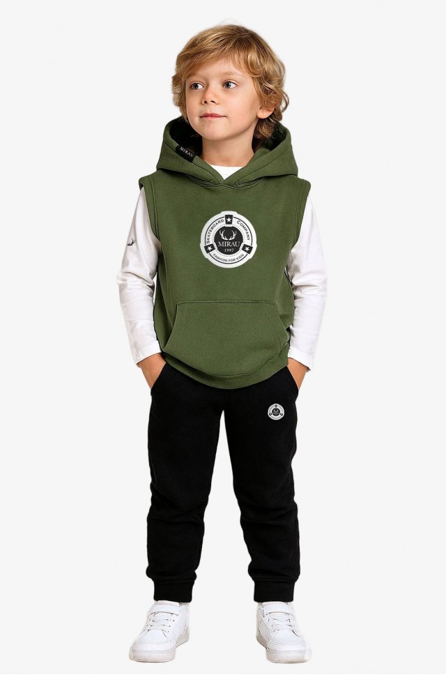 Chlapecká mikina na zip - M Czech